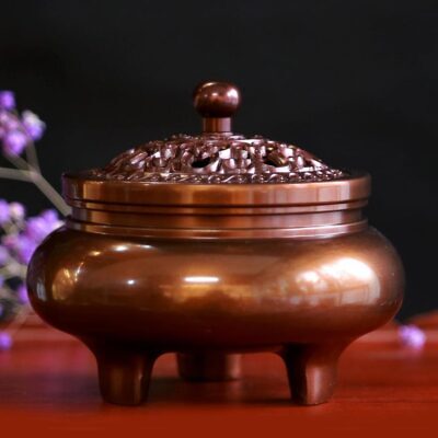 Lư Trầm Chân Cao Mầu Nâu Bằng Đồng, Kích Thước 7.7x11.8cm