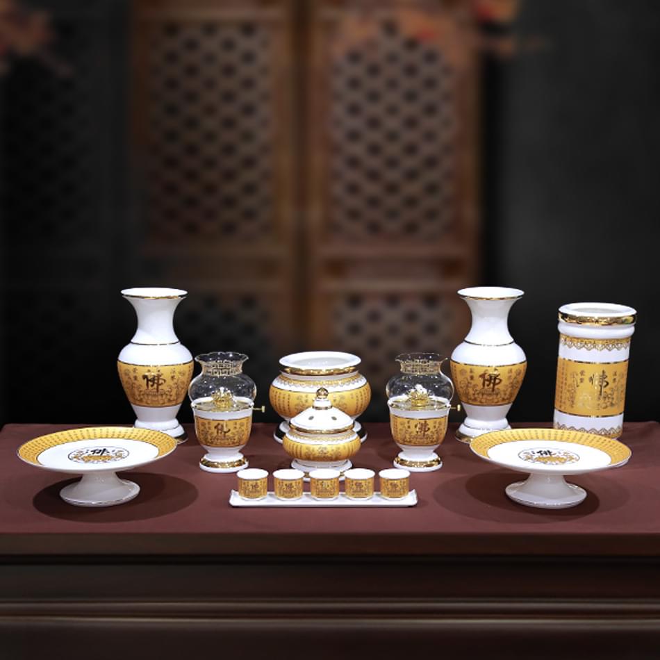 Bộ Đồ Thờ Thần Tài Thổ Địa Sứ Đức Hoá Trắng Tâm Kinh Vàng, Nhiều Kích Thước